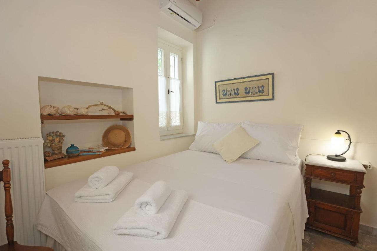 Babina'S Place-Traditional House In Ermoupoli Ngoại thất bức ảnh